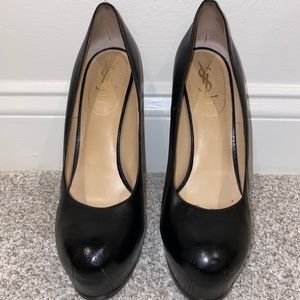 Yves Saint Laurent Black Leather Women's Pumps
